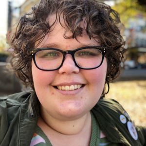 Meet your Posher, Alondra